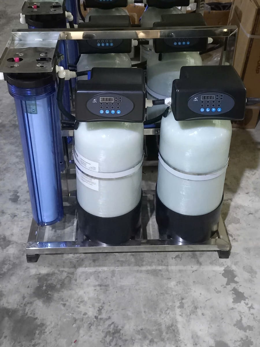 Các máy lọc được chuẩn bị tại kho kỹ thuật Thiên An Water trước khi lắp